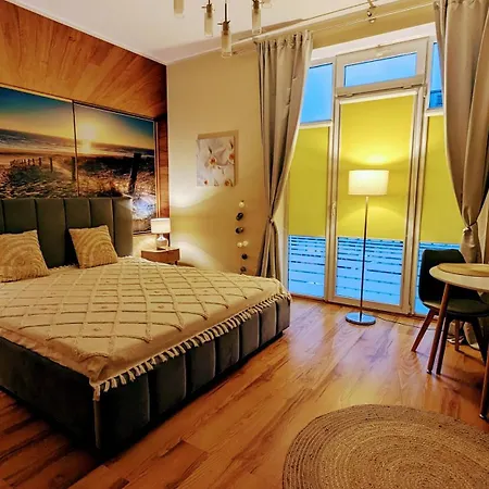 Heinze Apartment