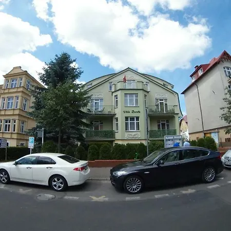 Heinze Apartment *